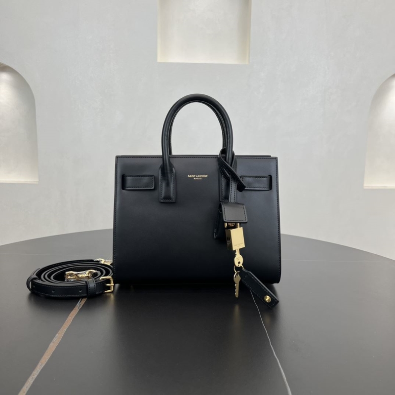 Y*L shopping bags